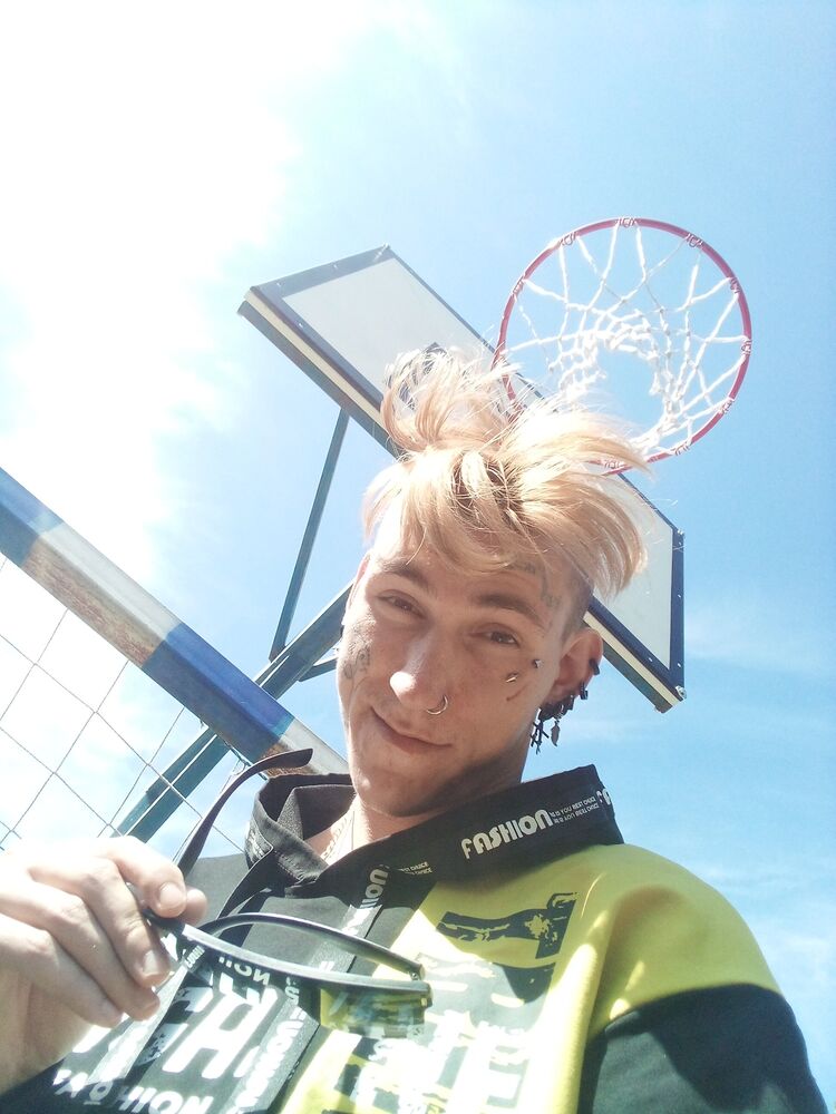  ,   ˸, 25 ,     , c 