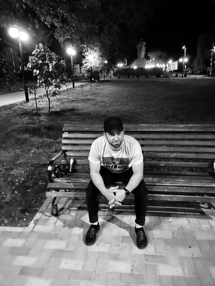  35853107  Nikolai, 32 ,    