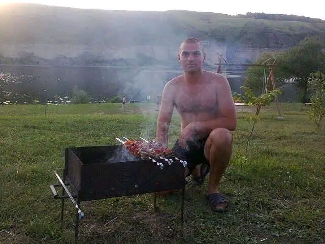  43593847  Ivan, 34 ,    
