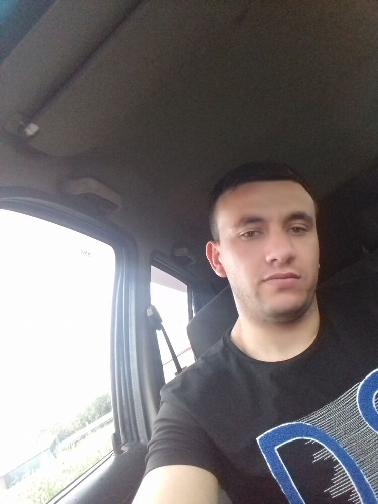  52973617  Sherali, 31 ,    