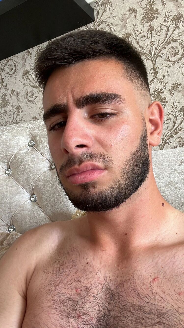  38909067  , 22 ,    