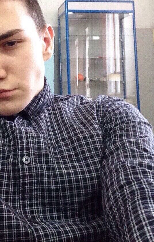  29883307  Timur, 27 ,    