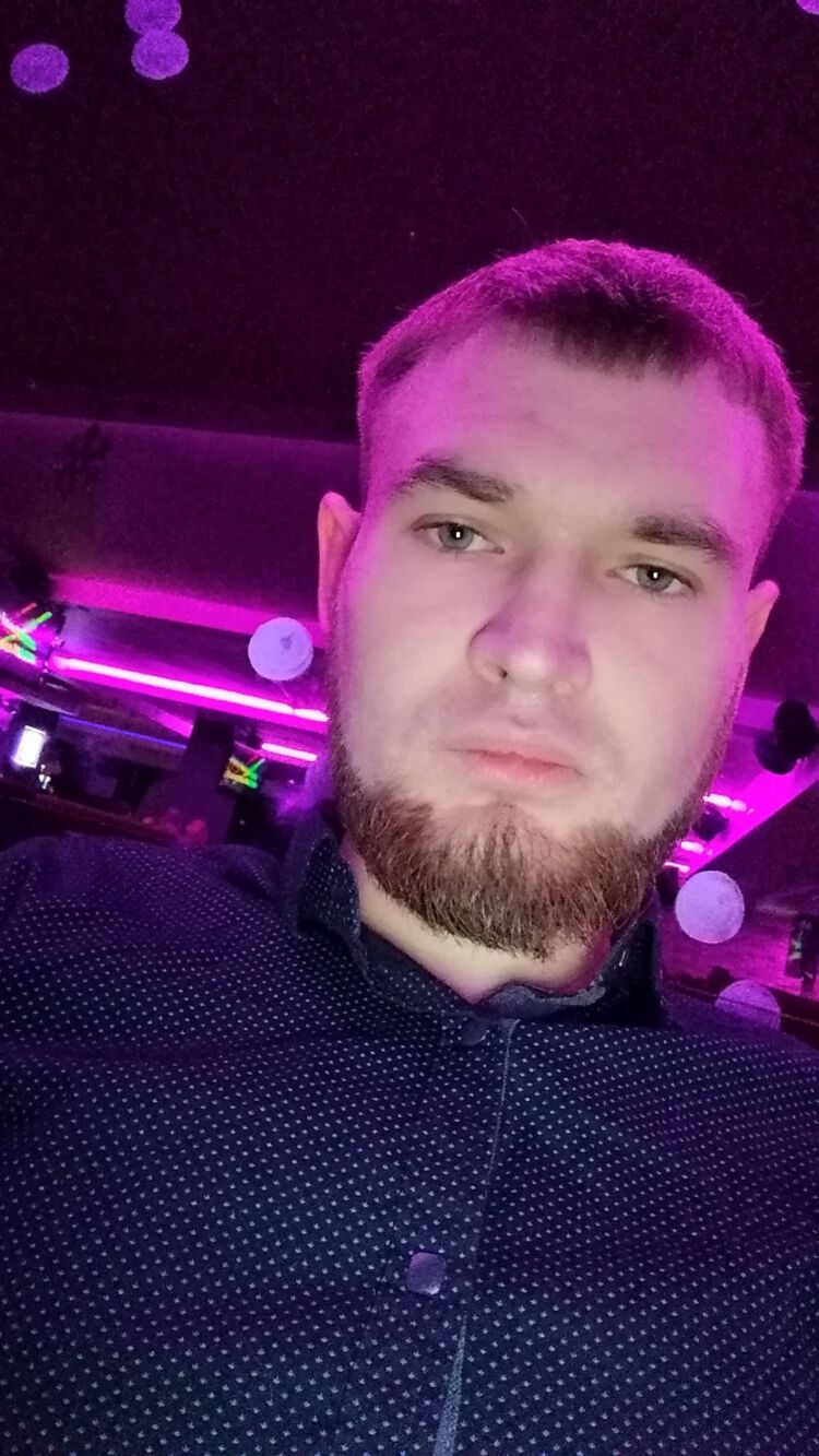  32441727  , 27 ,    -