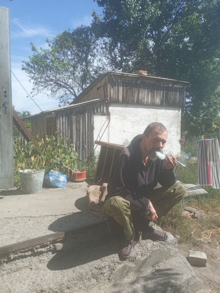  24117247  , 54 ,    