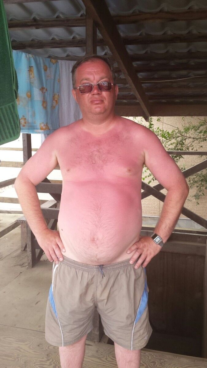  12600027  IGOR, 49 ,    