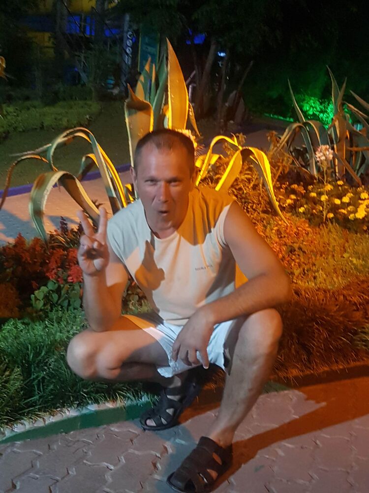  33328157  , 48 ,    