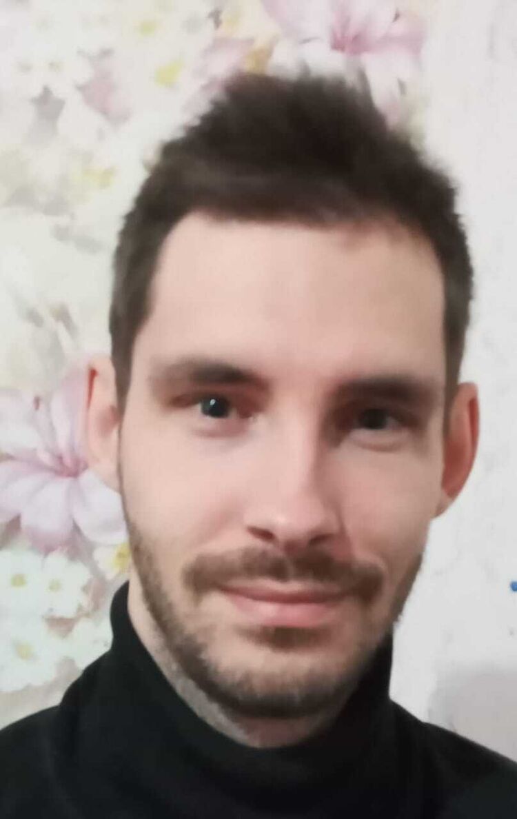  33311687  , 29 ,    