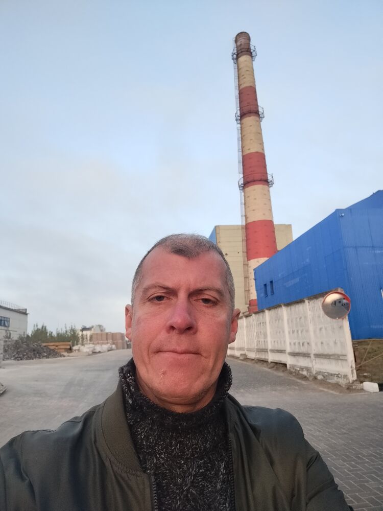  46773417  , 49 ,    
