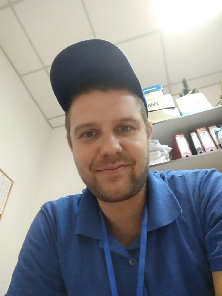  ,   Igor, 39 ,   ,   , c 