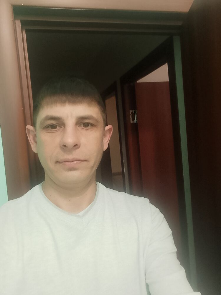  49512147  , 35 ,    