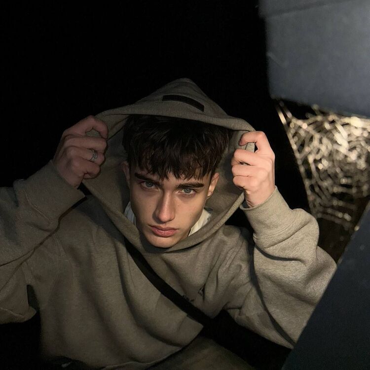 ���� 47440647 ����� ����, 20 ���, ���� ���������� � ������