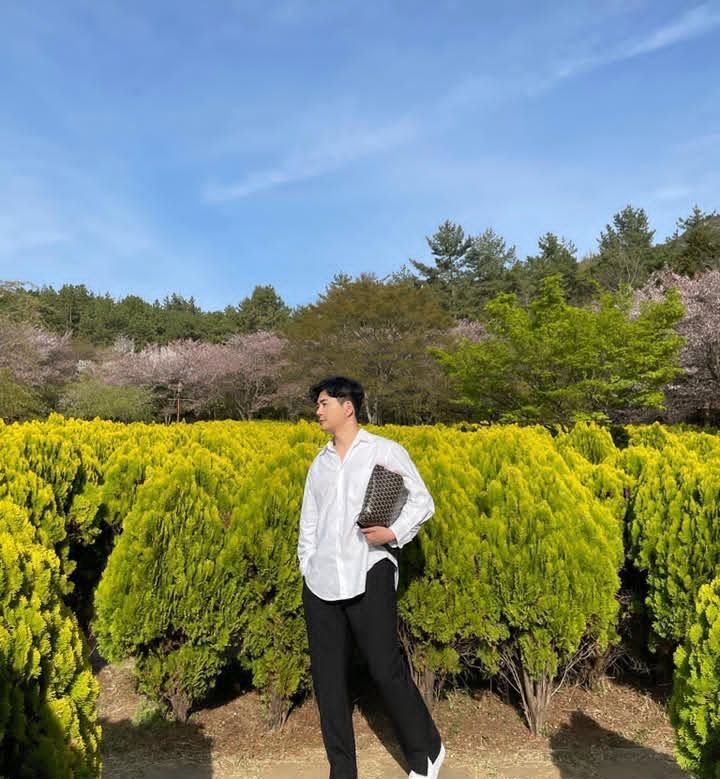  53383997  Han ji hoon, 43 ,    Abbots Langley