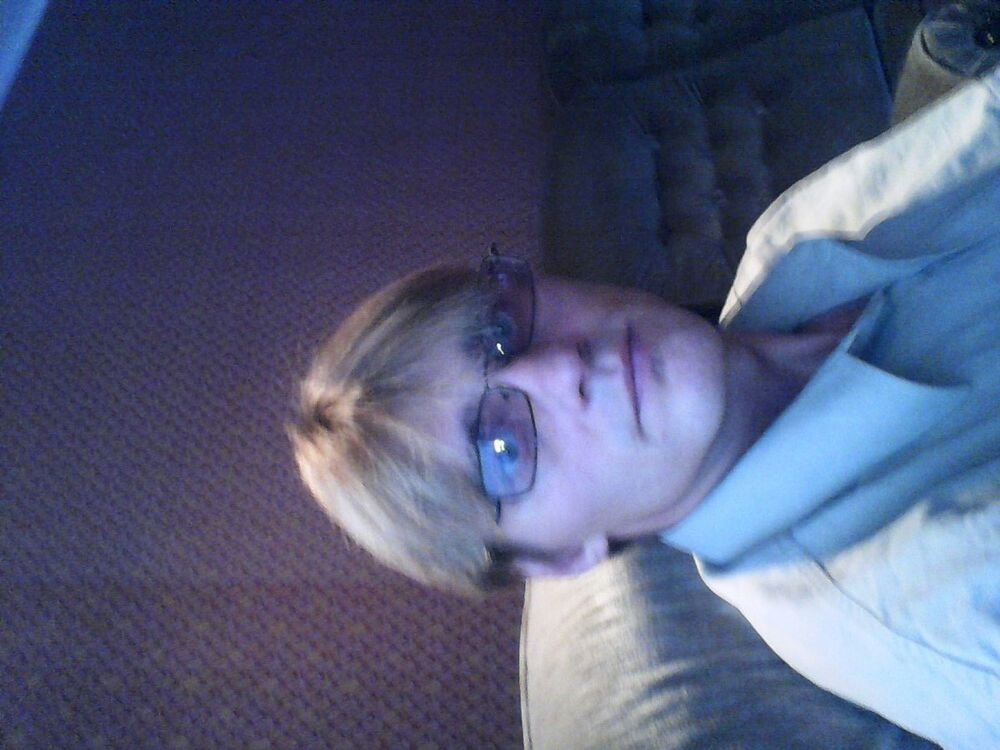  -,   Deniss, 44 ,   ,   , c 