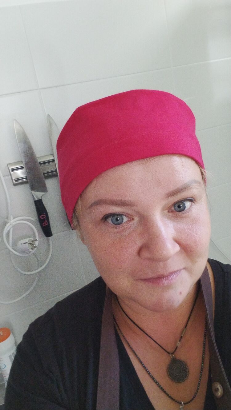  38048307  , 43 ,    -