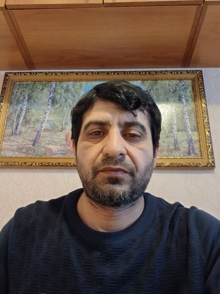  51449277  Gasan, 43 ,    