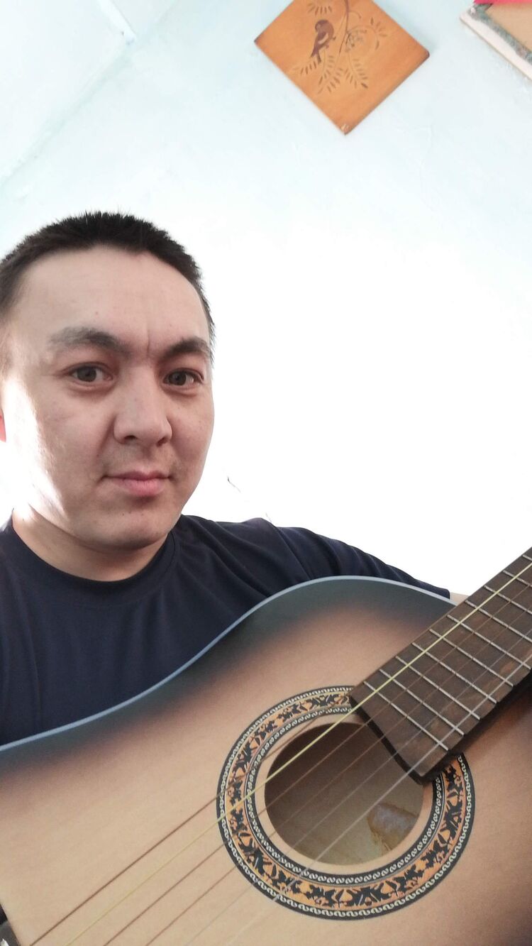  37300807  Fanil, 33 ,    