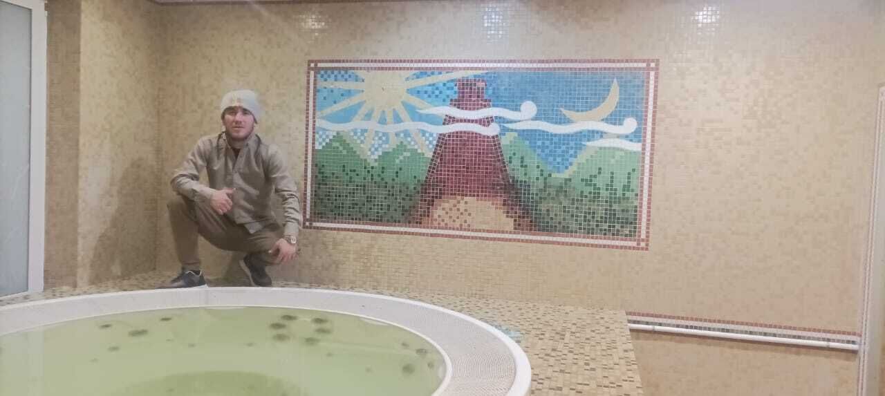  42748437  , 26 ,    -