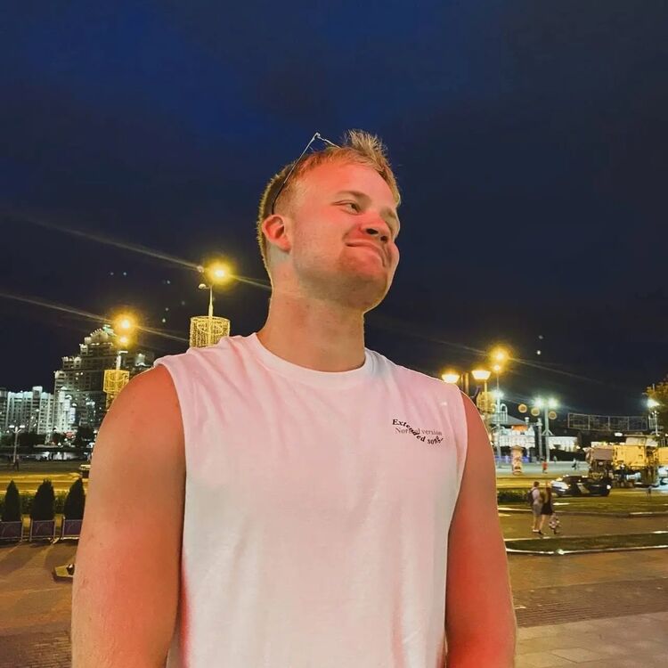  ,   Danila, 19 ,   ,   