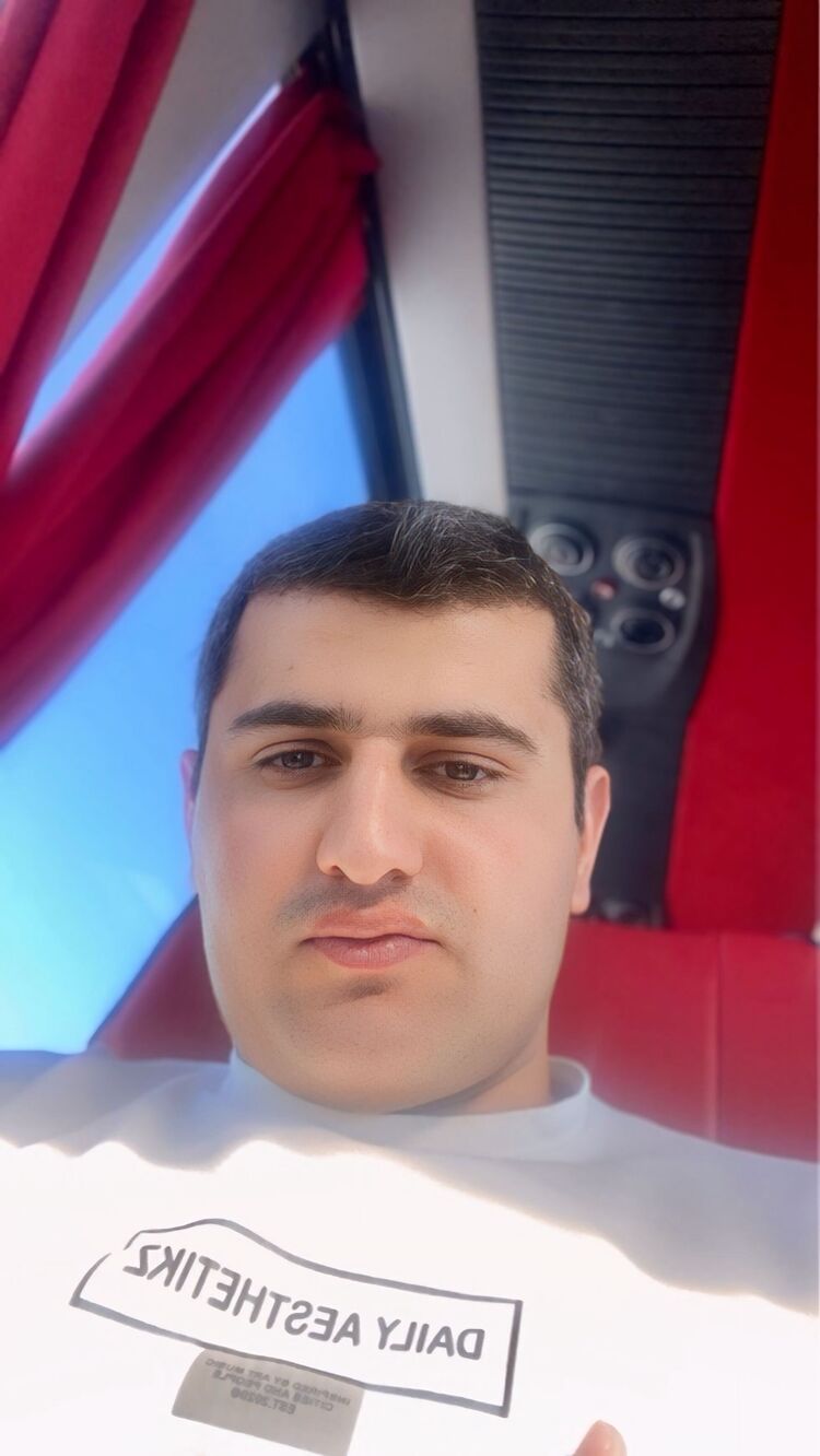  ,   Rauf, 33 ,   ,   