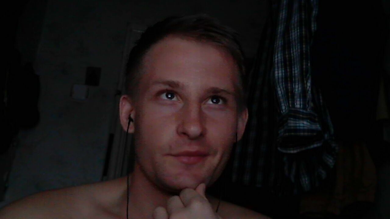  42366767  , 35 ,    
