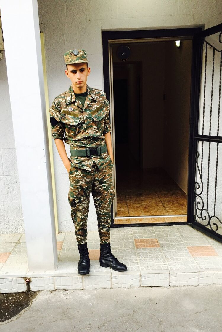  ,   Narek, 26 ,  