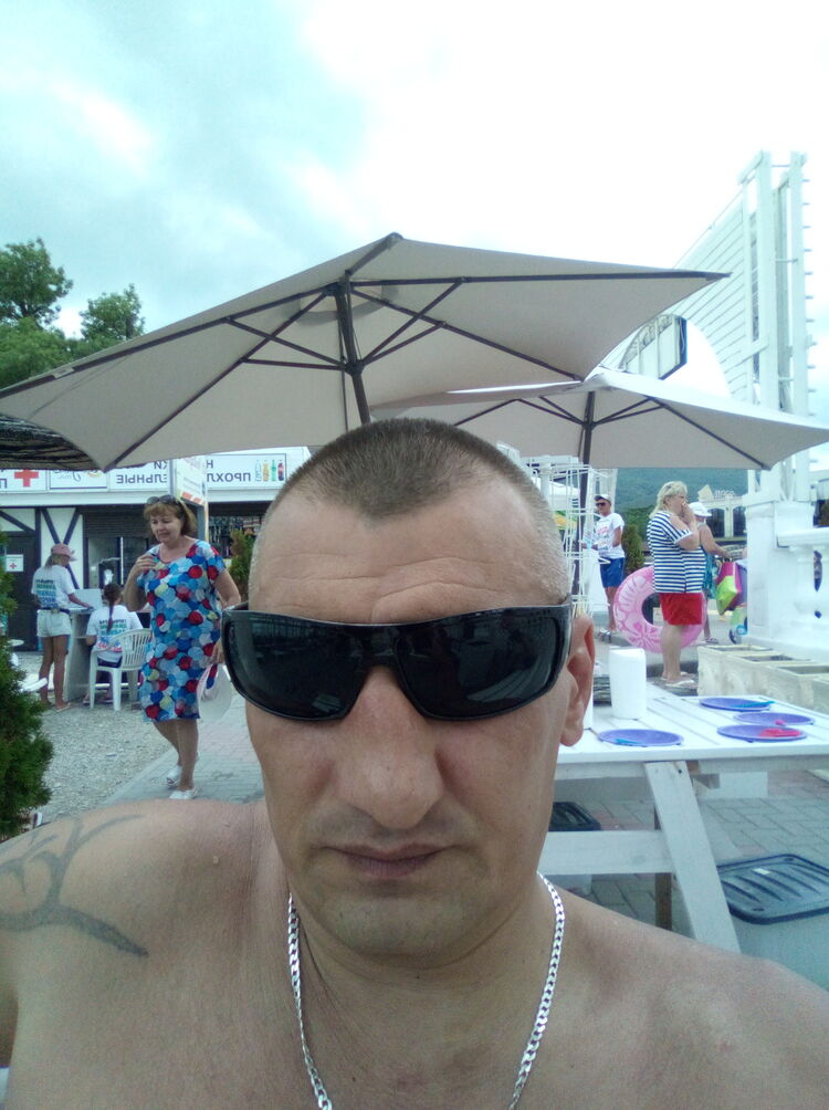  28697517  , 36 ,    