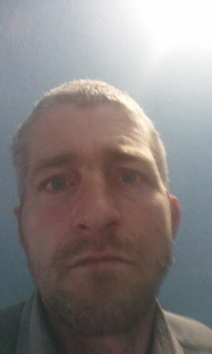  21643397  Anden, 44 ,    