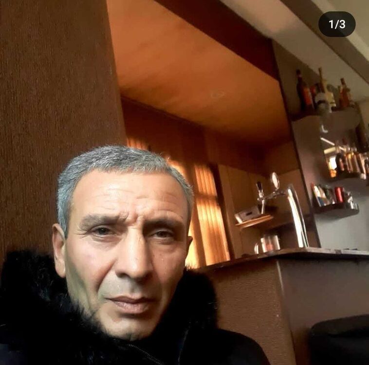  39849347  , 52 ,    