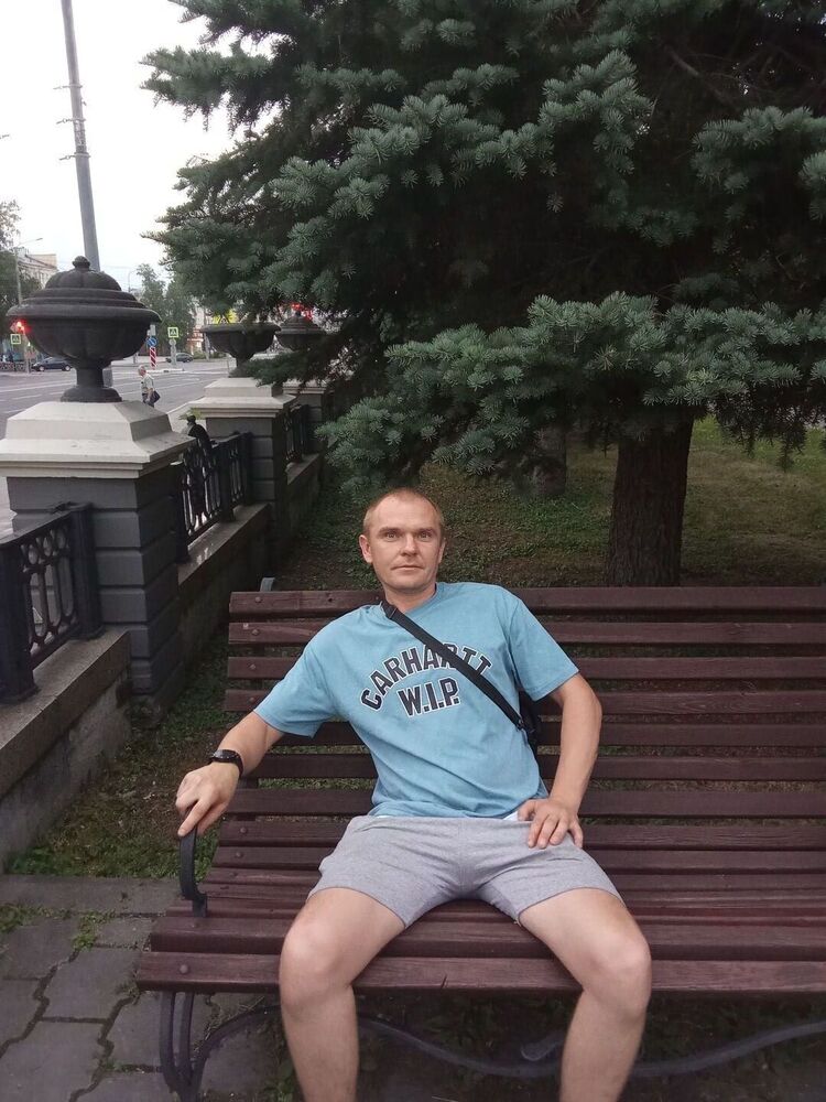 45098987  , 37 ,    