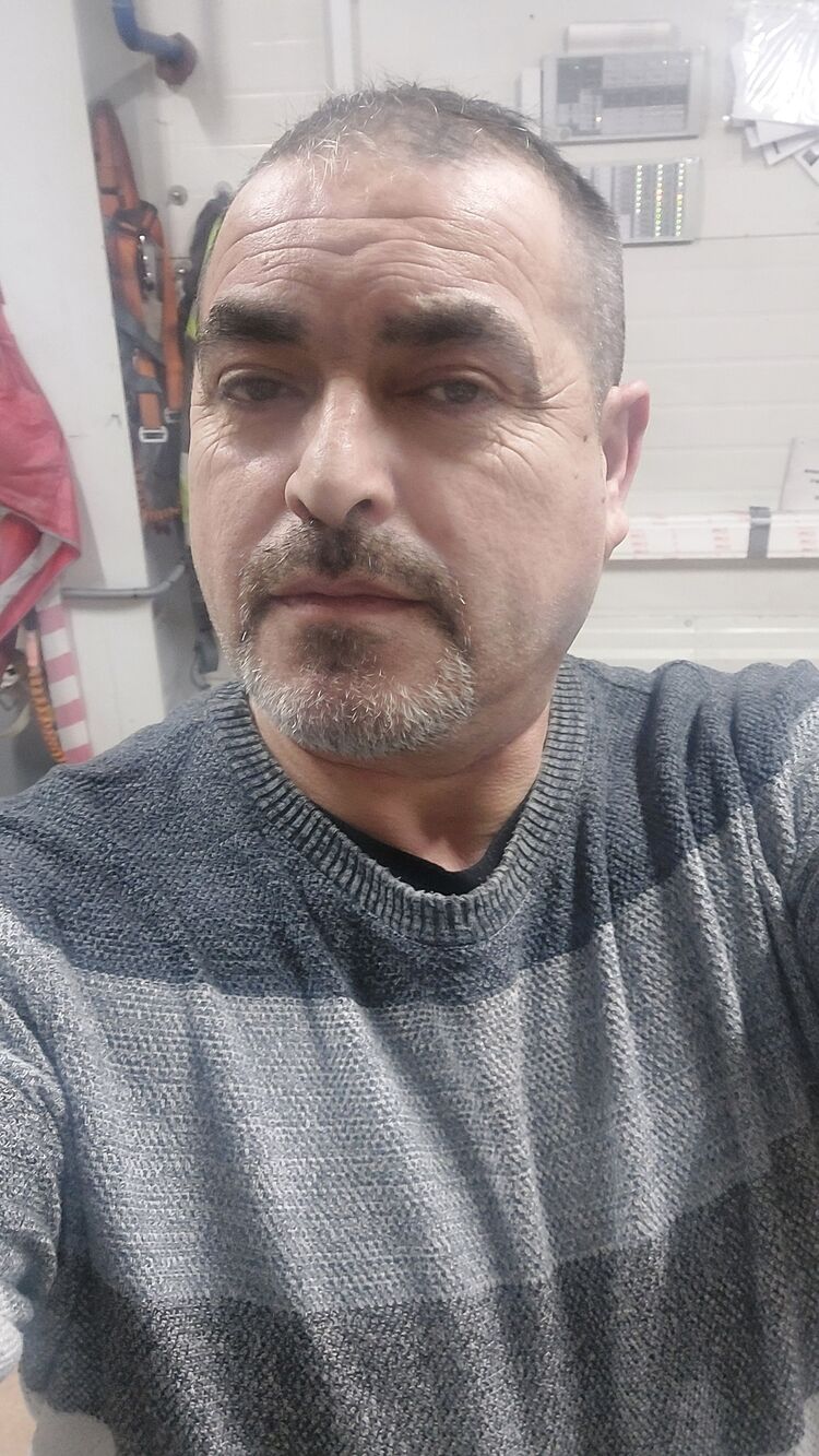  33033587  Ramazan, 44 ,    