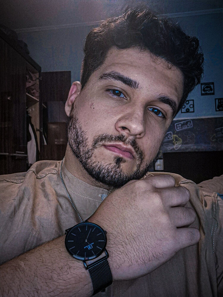  54559127  Enrico, 26 ,    -