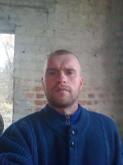  8569397  Sir, 40 ,     