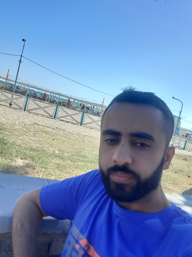  37141617  , 36 ,    