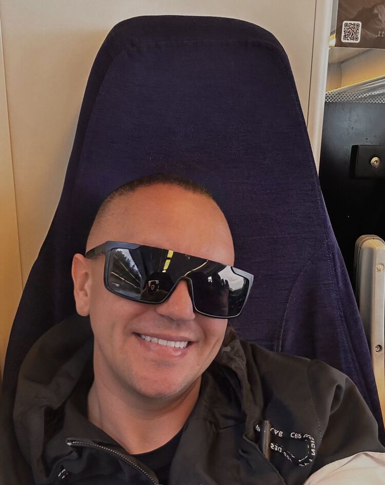 ���� 42025447 ������� �����, 39 ���, ���� ���������� � ����