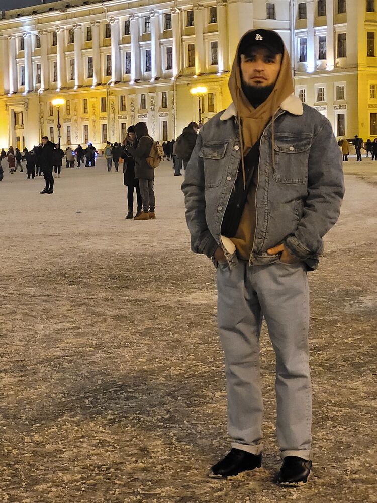  ,   Akmal, 28 ,   ,   