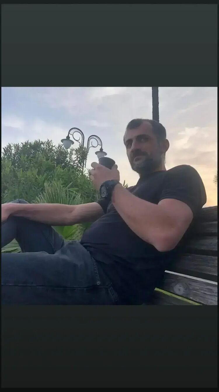  ,   Malxaz, 37 ,   ,   