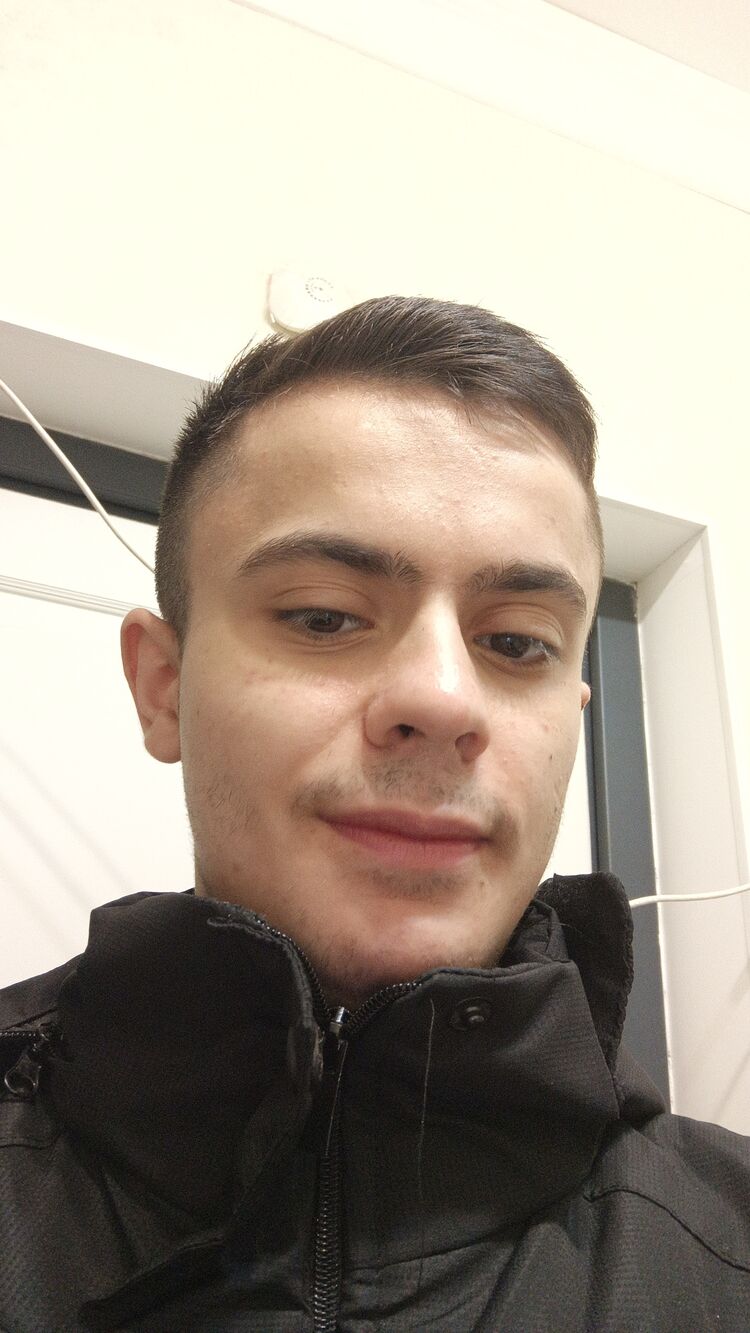  48380677  , 23 ,    