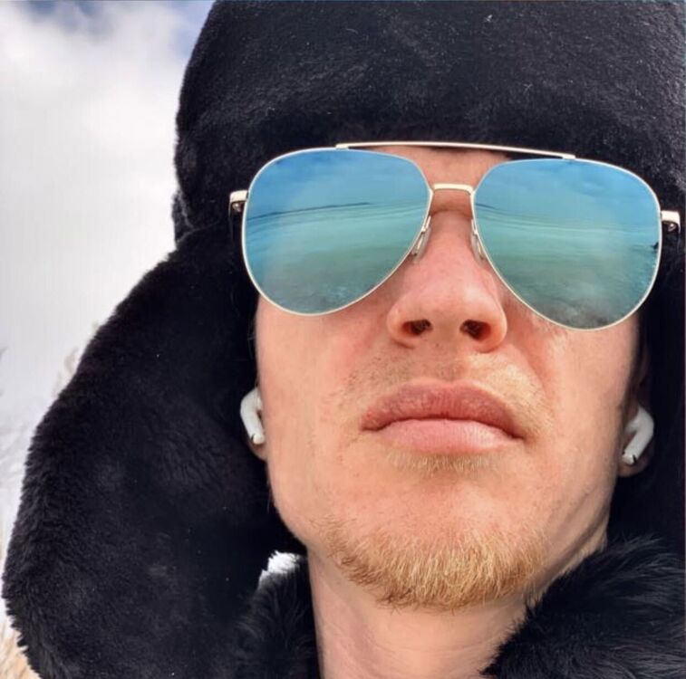 ���� 33979637 ������� �������, 33 ����, ���� ���������� � ������������