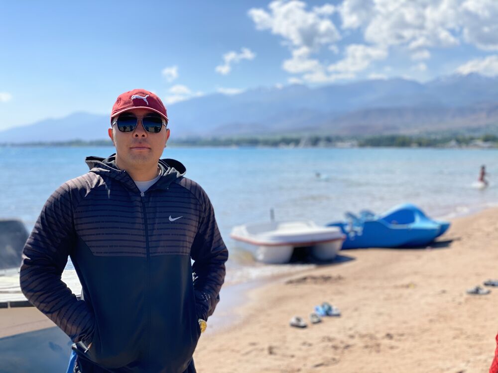  25401357  Beka, 33 ,    