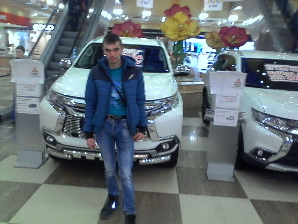  36366967  Boss, 37 ,    