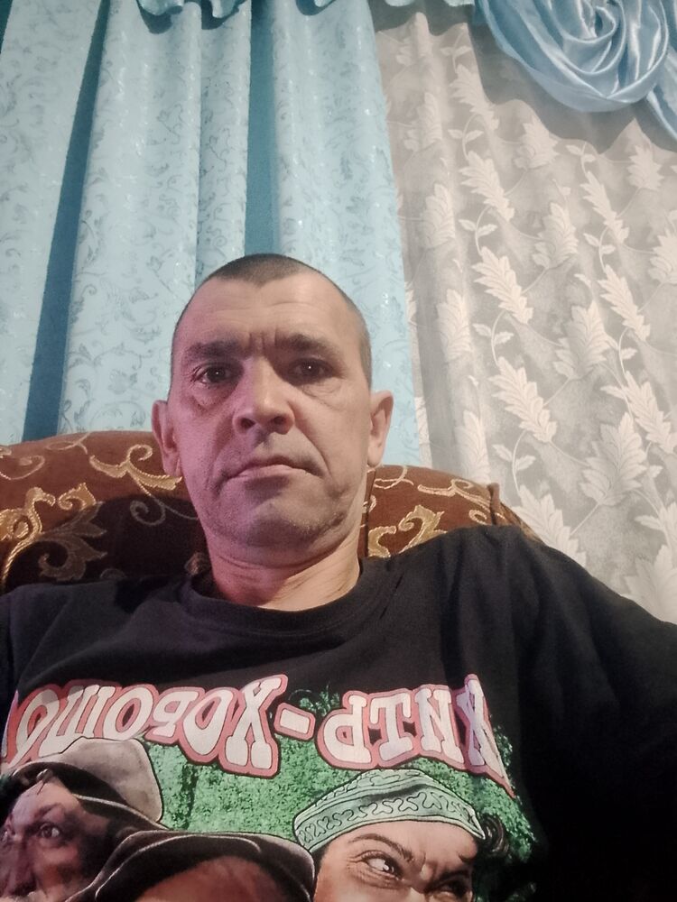  48442677  , 44 ,    