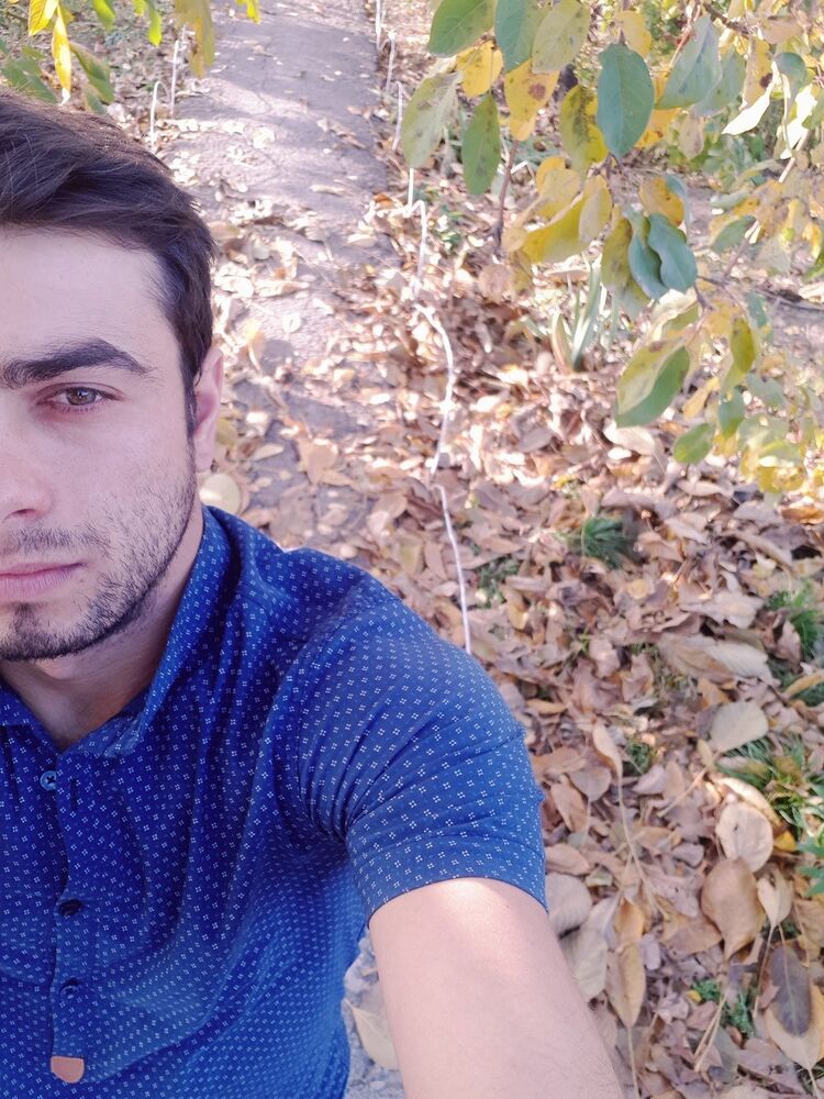  ,   Ramil, 35 ,   ,   , c 
