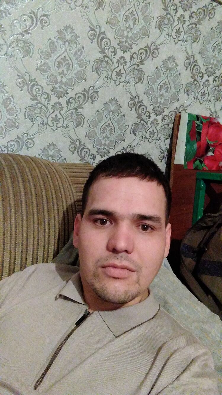  49449337  , 34 ,    
