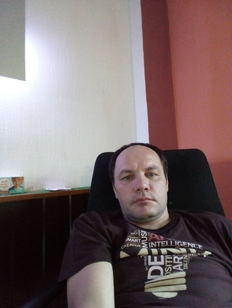  15563987  Serg, 44 ,    