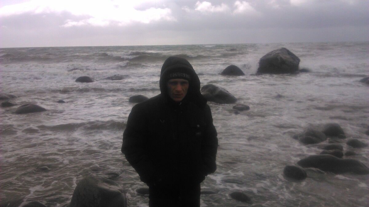  ,   Nikolai, 42 ,     , c 