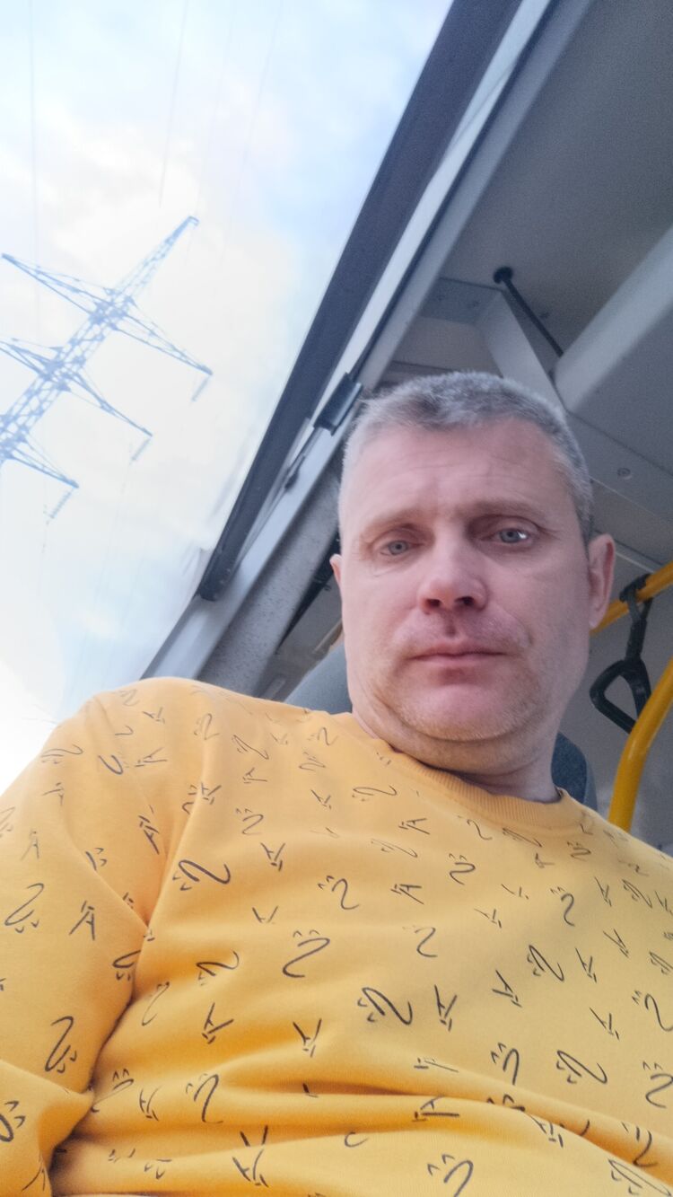 47390677  Dmitry, 48 ,    