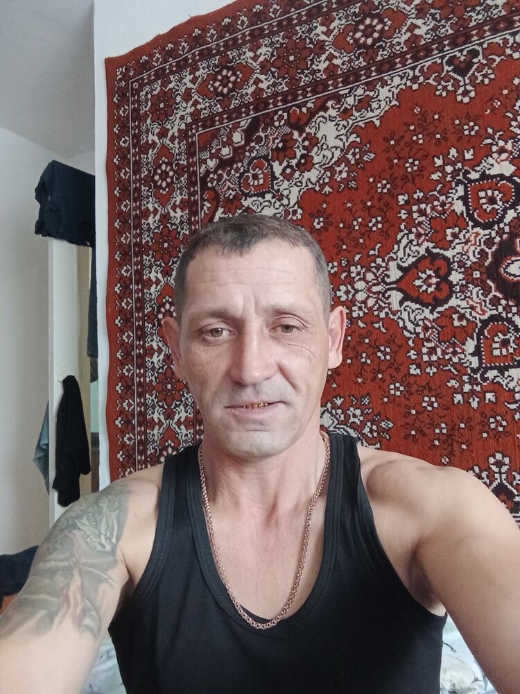  42002737  , 48 ,    