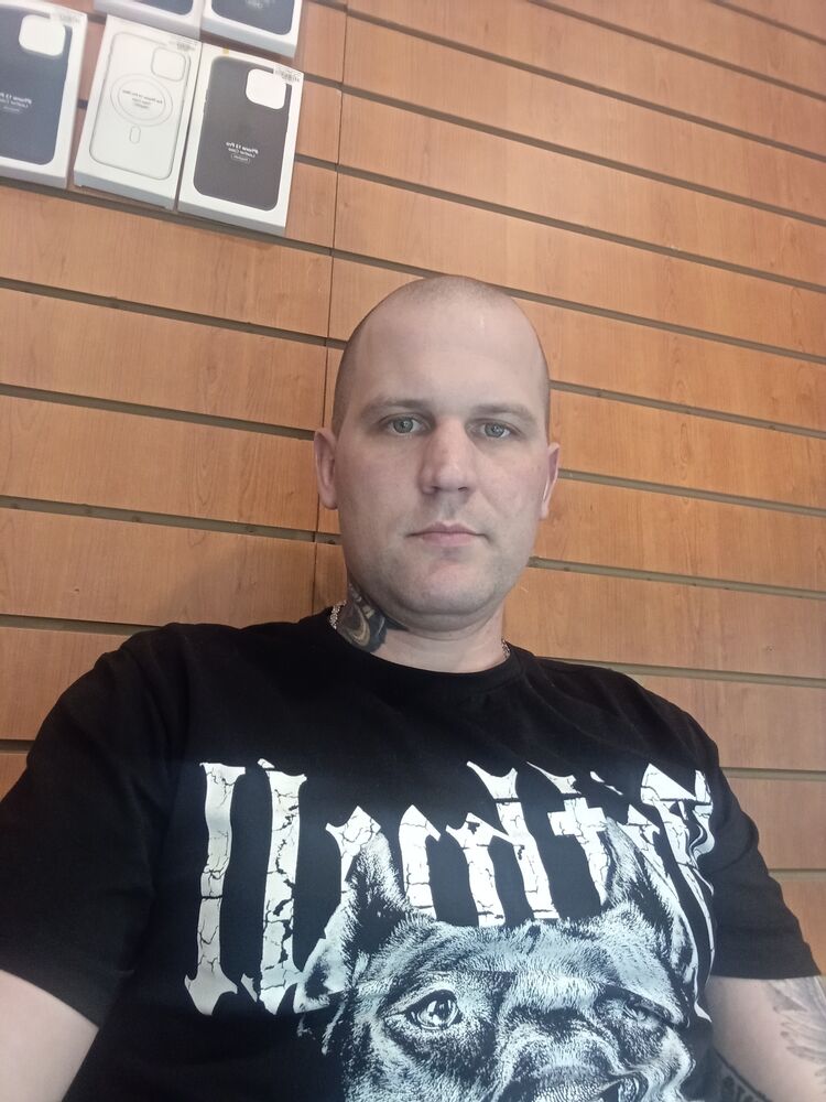  ,   Alexander, 35 ,   c 