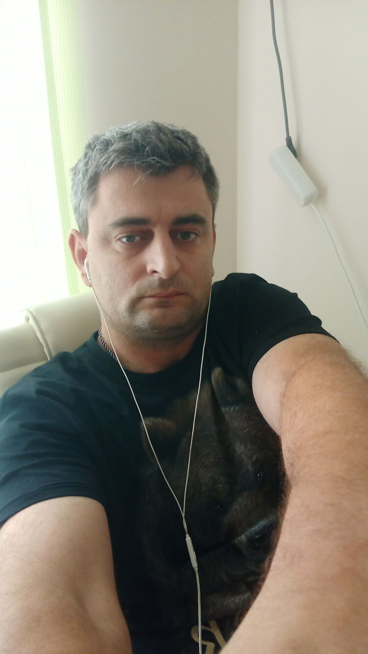  52755047  , 39 ,    