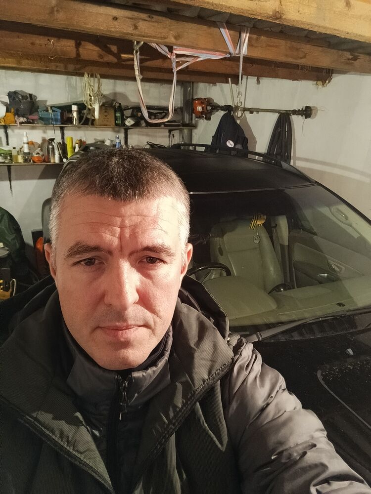  47706877  , 42 ,    